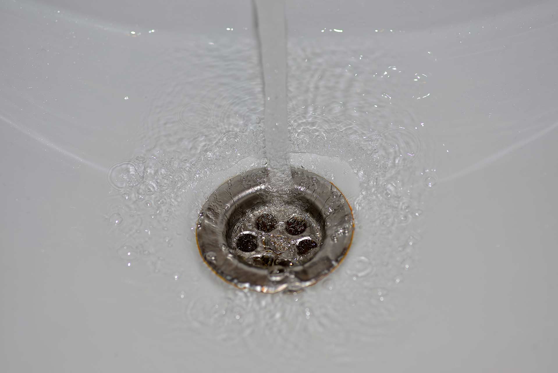 A2B Drains provides services to unblock blocked sinks and drains for properties in Oxhey.